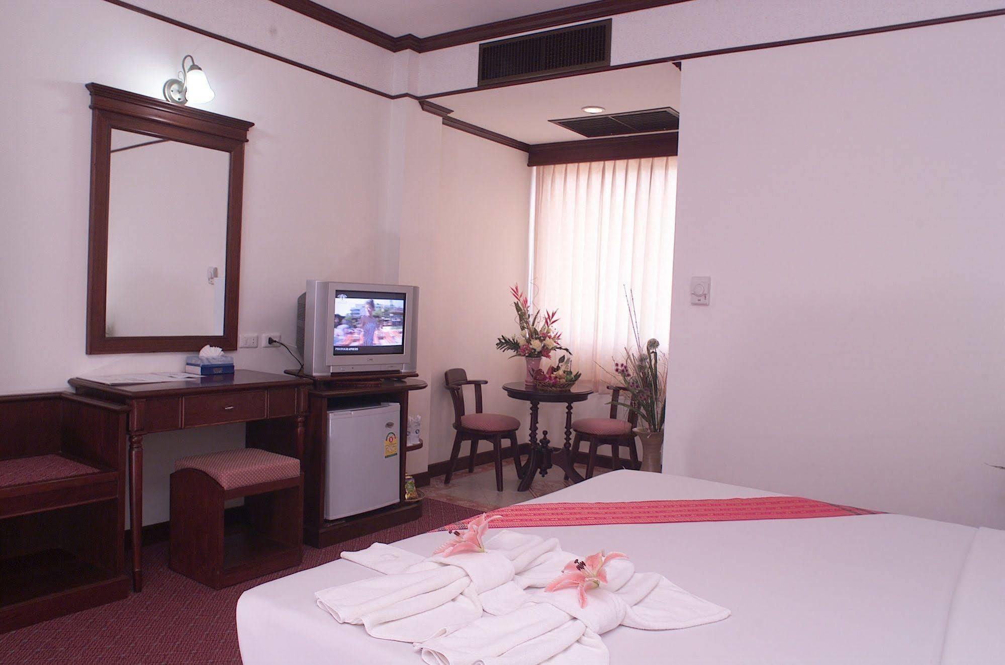Crystal Hotel Krabi Ban Khlong Chi Lat Eksteriør billede